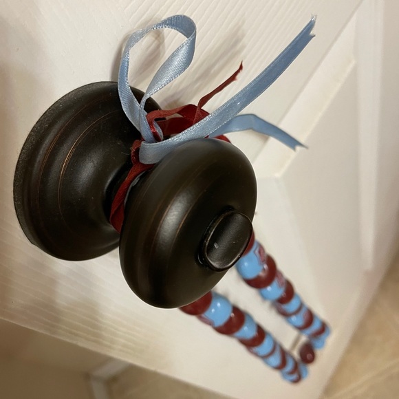 MLS Go Nuts Kukui Nut Lei Necklace - Picture 5 of 6